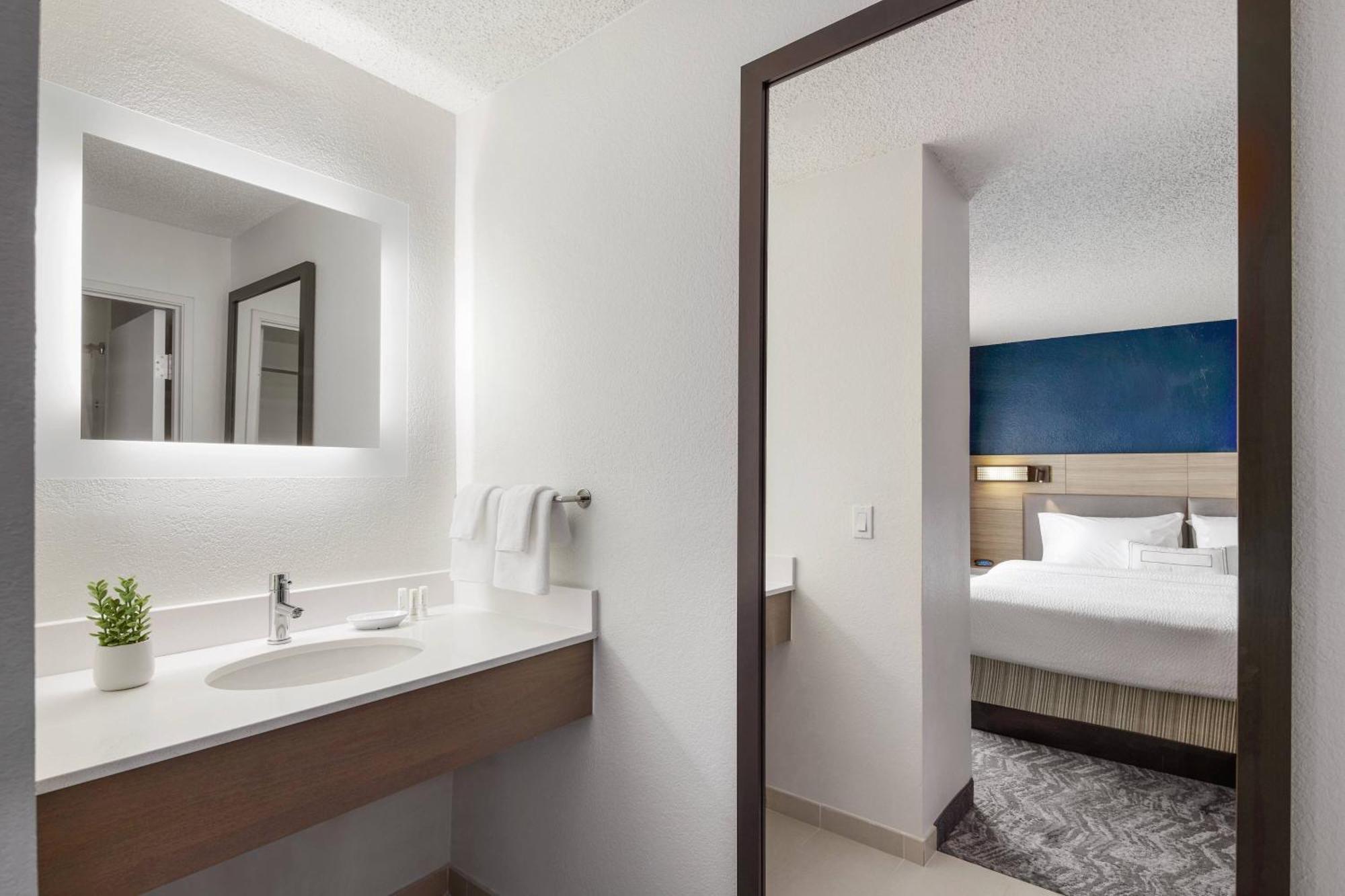 Springhill Suites Tempe At Arizona Mills Mall Buitenkant foto